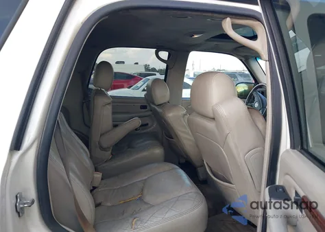 2004 Cadillac Escalade Standard z USA, uszkodzony, nr VIN 1GYEK63N74R290761